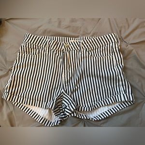 H&M black and white stripped shorts